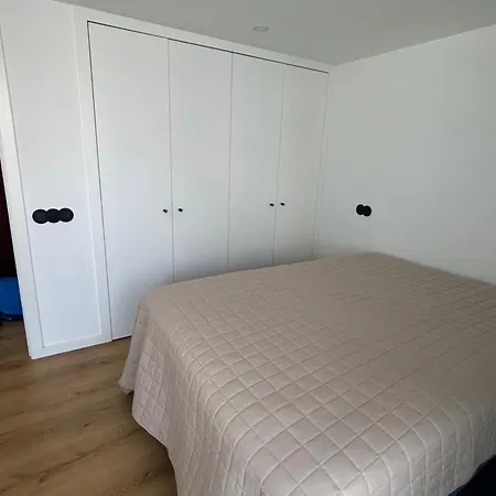 Deluxe Am * فارو